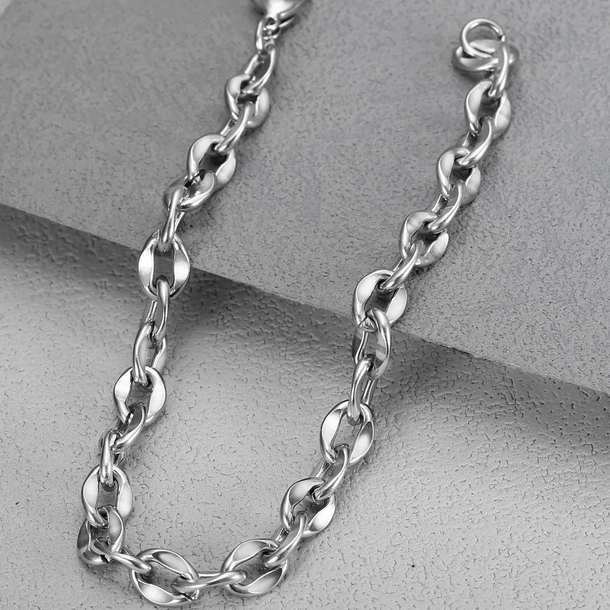 Minimalist Cuban Chain Bracelet for Men 20.5cm Stainless Steel Fashion Hiphop OEM Factory Wholesale