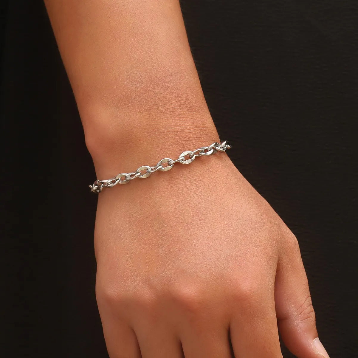 Minimalist Cuban Chain Bracelet for Men 20.5cm Stainless Steel Fashion Hiphop OEM Factory Wholesale
