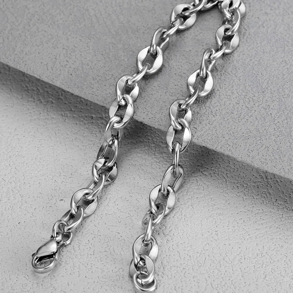 Minimalist Cuban Chain Bracelet for Men 20.5cm Stainless Steel Fashion Hiphop OEM Factory Wholesale