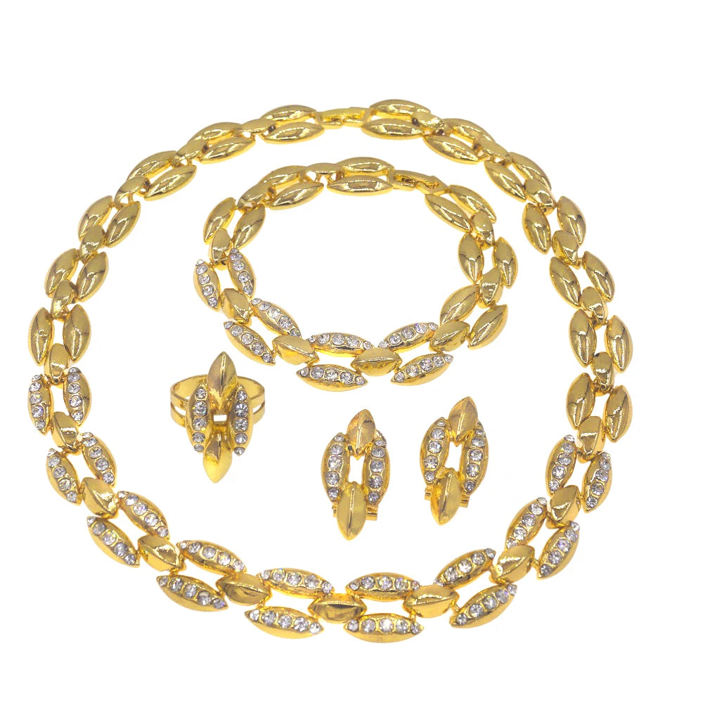 Zhuerrui Latest Design Fashion Metal Exquisite Unicorn Necklace Jewelry Set African Gold Plated Rhinestone Jewellery Sets HA0013
